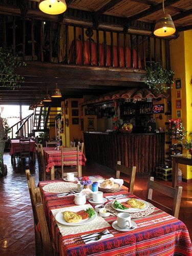 Chincheros  La Casa De Barro Lodge & Restaurant מראה חיצוני תמונה
